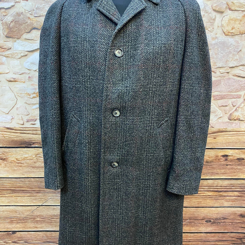 Vintage Herrenmantel Gr. 56 aus reiner Wolle im Glencheck-Karo mit Reverskragen und geradem Schnitt