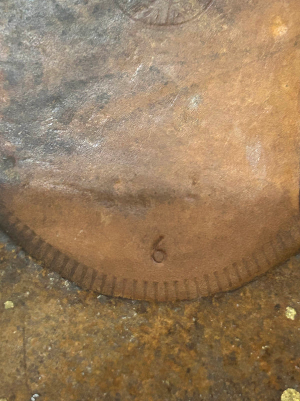 Größenprägung auf der Sohle – zweifarbige braune Brogues