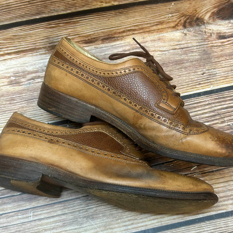 Seitenansicht der Vintage Leder-Brogues, Größe 40
