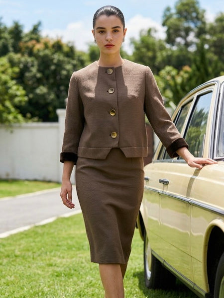 „Vintage Damen Kurzjacke taupe 60er Jahre mit großen Knöpfen“