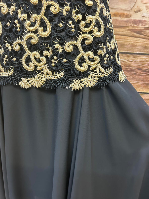 Stickkleid Schwarz | Gold Gr. 42