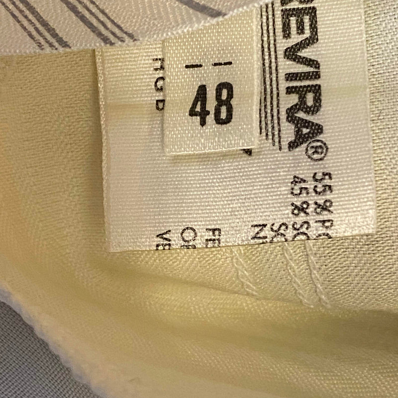 „Innenetikett Revira Schurwolle-Polyester an Vintage Knickerbocker, Gr. 48“