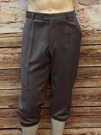 Vintage Herren-Knickerbocker Gr. 52 in Anthrazit mit weißen Nadelstreifen, 100 % Schurwolle, Schrittlänge 58 cm, Bund 95 cm, sehr guter Zustand.