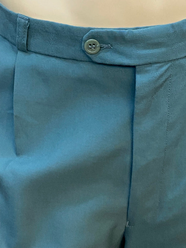 „Detailaufnahme Bundfalte Knickerbocker Hose Herren grün Vintage“