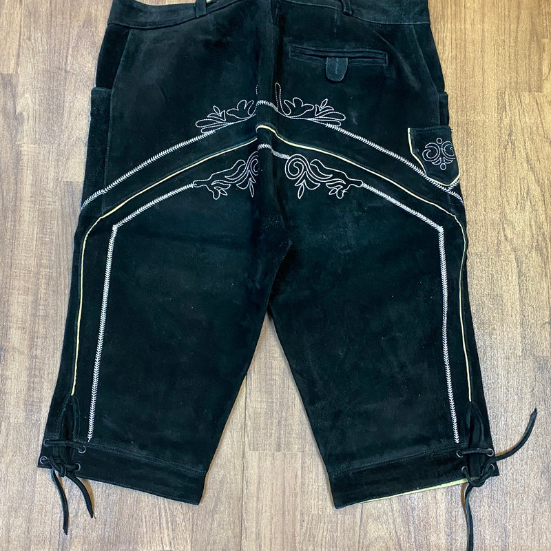 „Trachtenlederhose schwarz Kniebund Stickerei Herren Rückseite Vintage“