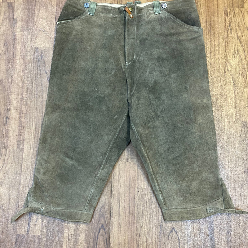 „Vintage Kniebundlederhose Herren olivgrün Echtleder Vorderansicht“
