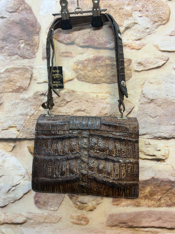 Braune Vintage Krokodilleder Handtasche 20×12×5 cm mit Geldbörse und verstellbarem Riemen – 1950er Luxus