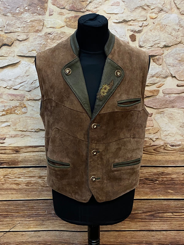 „Vintage Trachtenweste aus echtem Leder in Braun Herrenweste mit Stickerei und grünen Details rustikaler Trachtenstil“
