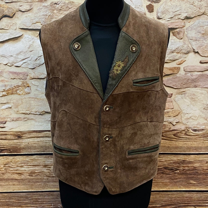 „Vintage Trachtenweste aus echtem Leder in Braun Herrenweste mit Stickerei und grünen Details rustikaler Trachtenstil“