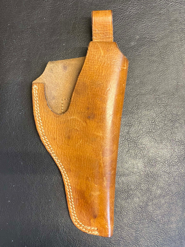„Vintage Lederholster in Braun aus den 1970er Jahren im Western Stil mit Ziernähten und Gürtelschlaufe“