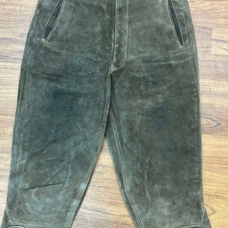 „Vintage Lederhose Herren Kniebund dunkelbraun Größe 46 Frontansicht“