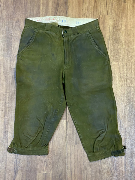 „Vintage Lederhose Herren grün Kniebund Hirmer München Größe 46 Frontansicht“