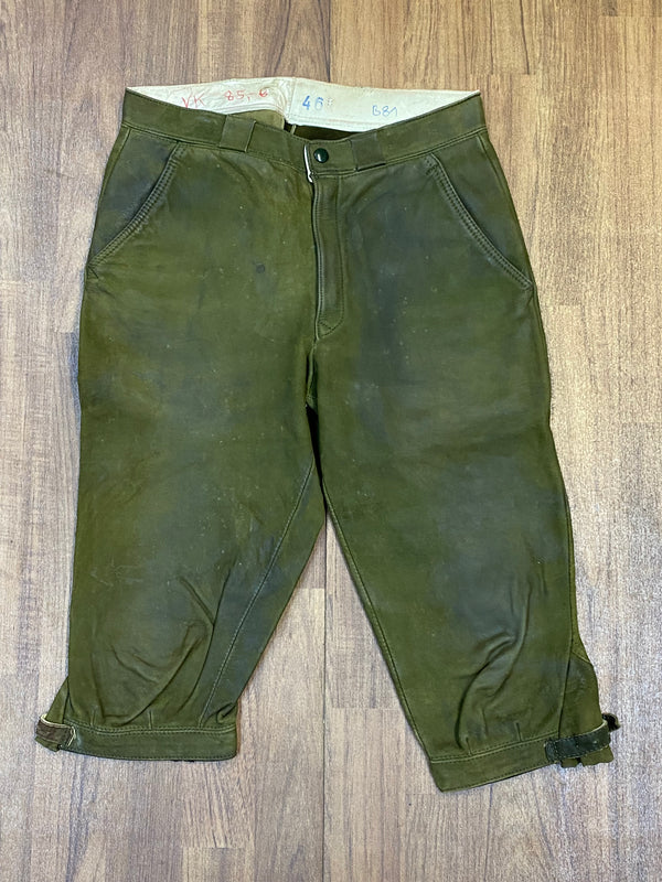 „Vintage Lederhose Herren grün Kniebund Hirmer München Größe 46 Frontansicht“