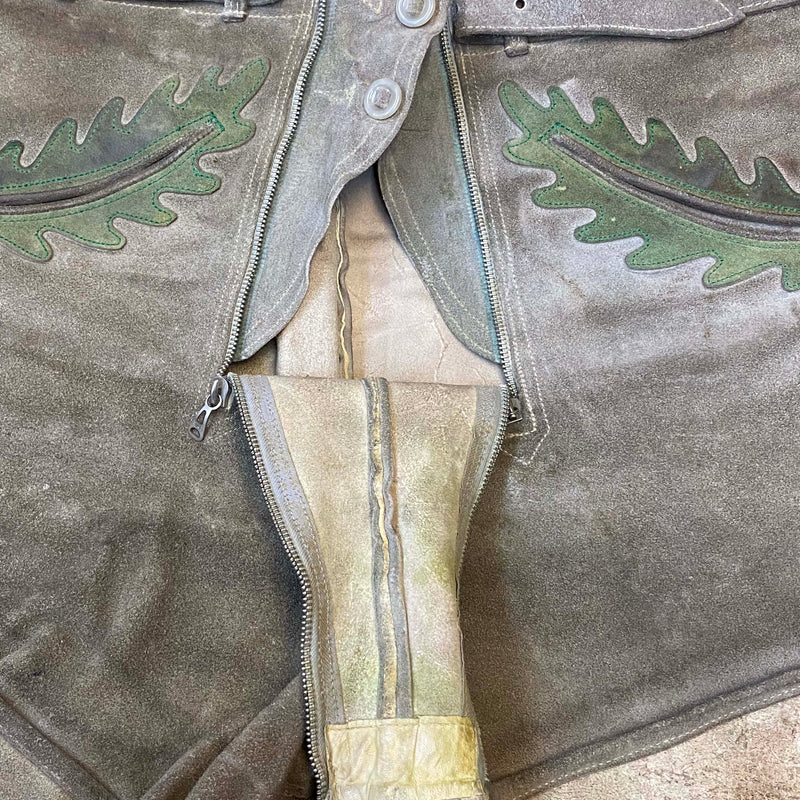 Kurze Lederhose 60er Doppelzipp Eichenlaub grau Bayern Rothenburg Unikat