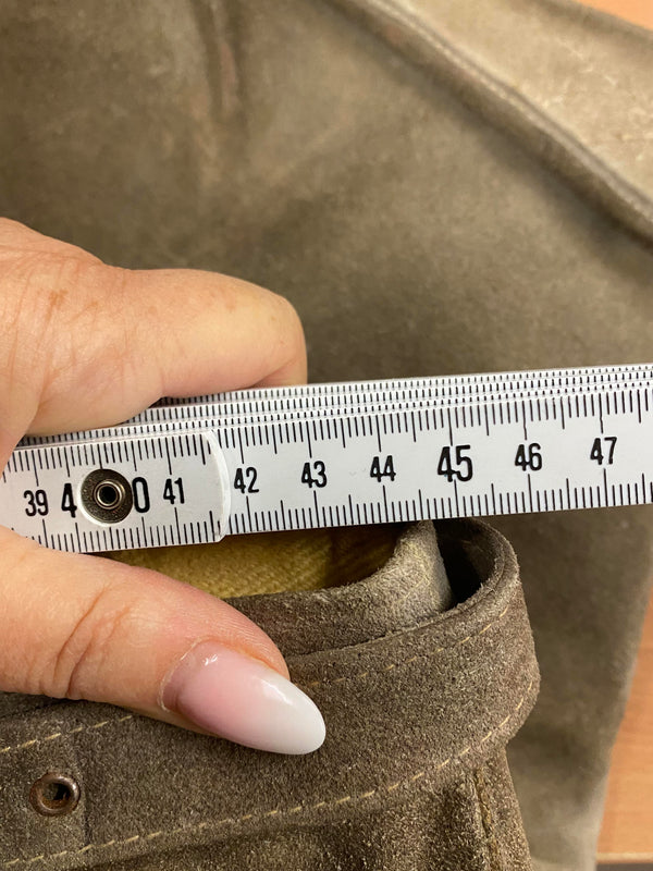 Kurze Lederhose 60er Doppelzipp Eichenlaub grau Bayern Rothenburg Unikat