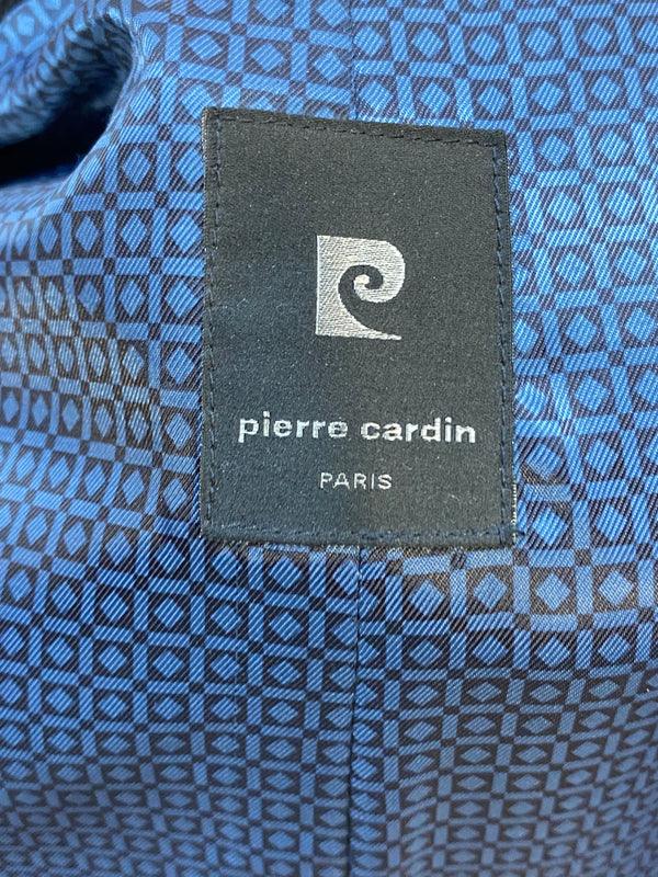 „Pierre Cardin Paris Etikett im Vintage Herrenmantel“