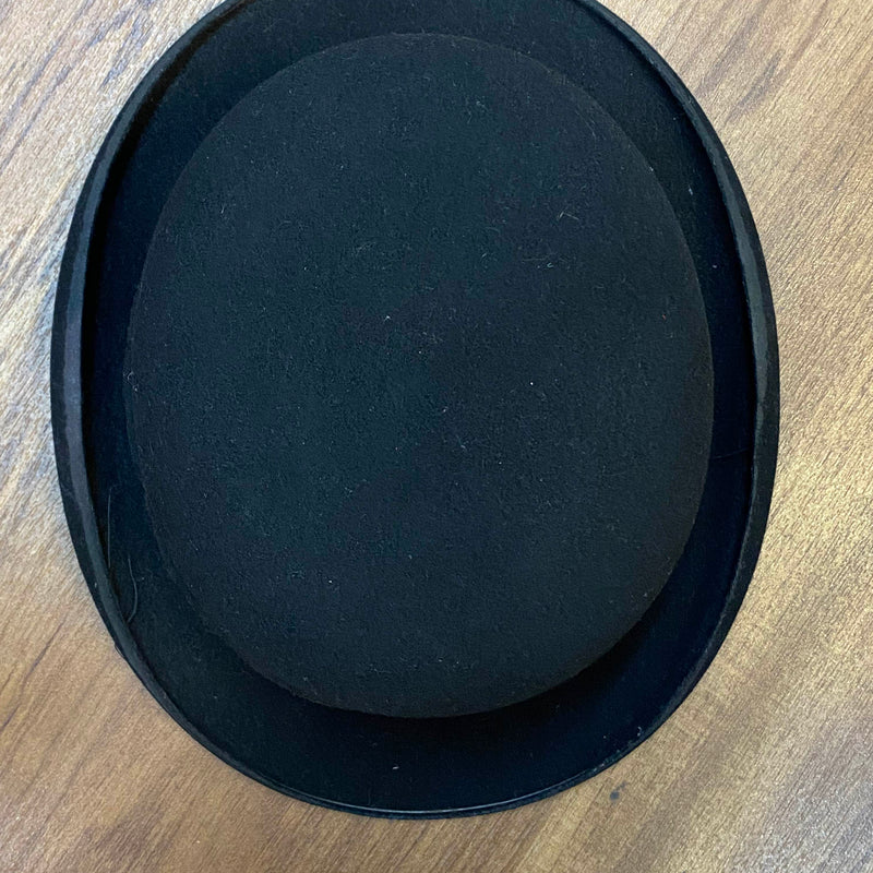 Innenansicht schwarze Vintage Melone Viathier Mons-Paturages