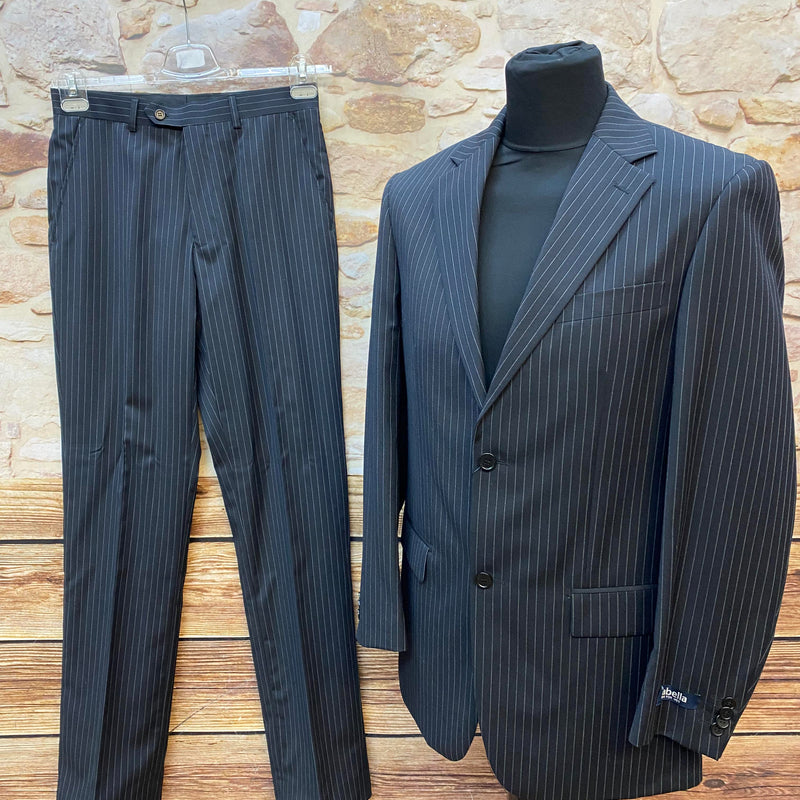 „Vintage Nadelstreifenanzug dunkelblau Größe 90 aus Schurwolle im 20er-Jahre Stil“