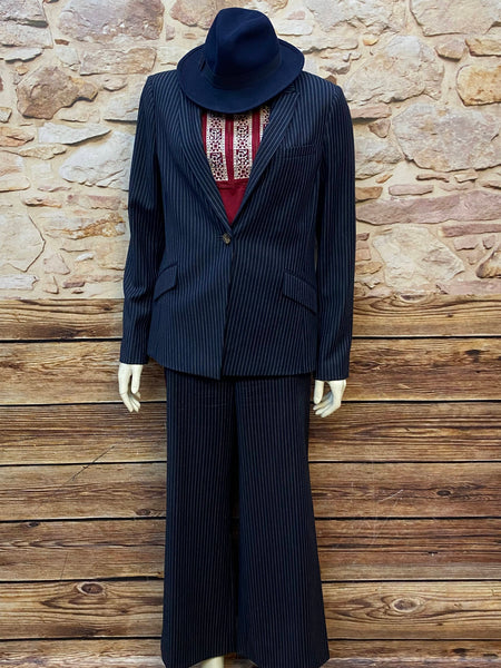 „Vintage Damen Kostüm Nadelstreifen mit Hut Blazer und Hose Gr 40 elegant“
