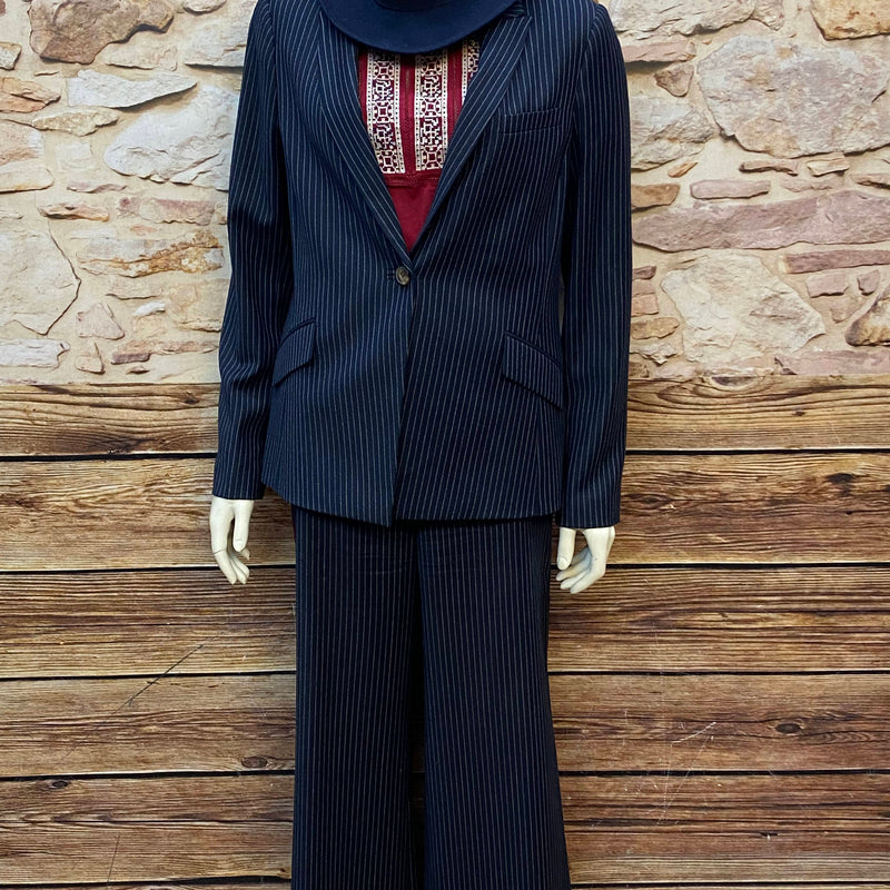 „Vintage Damen Kostüm Nadelstreifen mit Hut Blazer und Hose Gr 40 elegant“