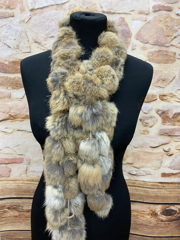 Langer Puschelschal aus Pelz mit vielen Pompons – One Size, sehr guter Vintage-Zustand 