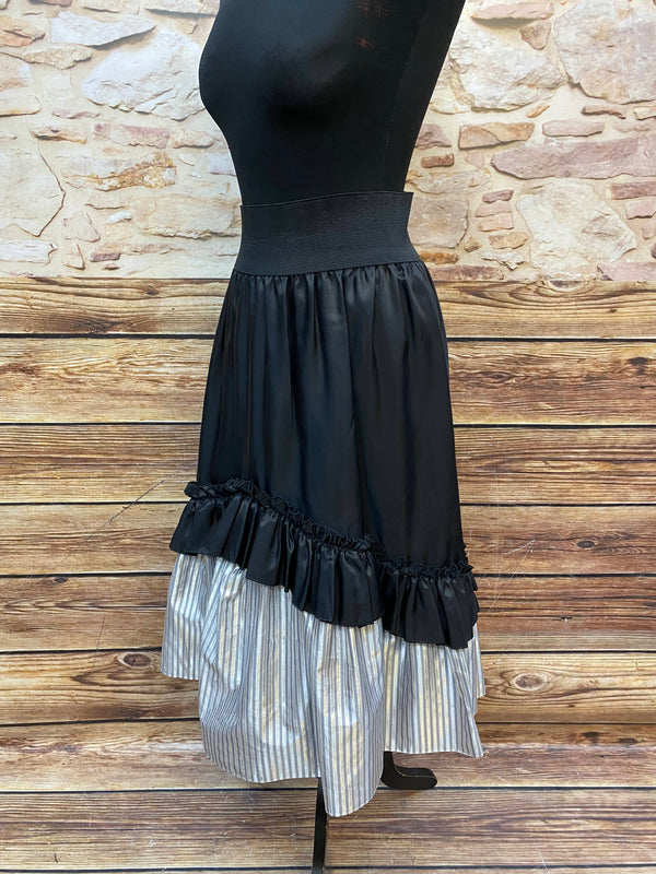 „Vintage Rock mit elastischem Bund, mehrlagig, ideal für Gatsby und Steampunk Mode“