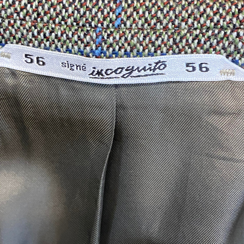 Größenetikett 56 im Inneren des Vintage Sakkos