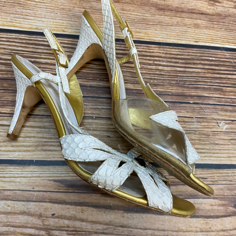 „Elegante Vintage Sandaletten Damen mit Absatz und floralem Detail“