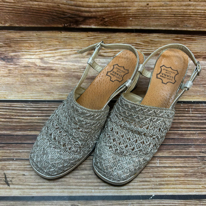 „Silberne Vintage Slingpumps von Diana mit geflochtenem Obermaterial“