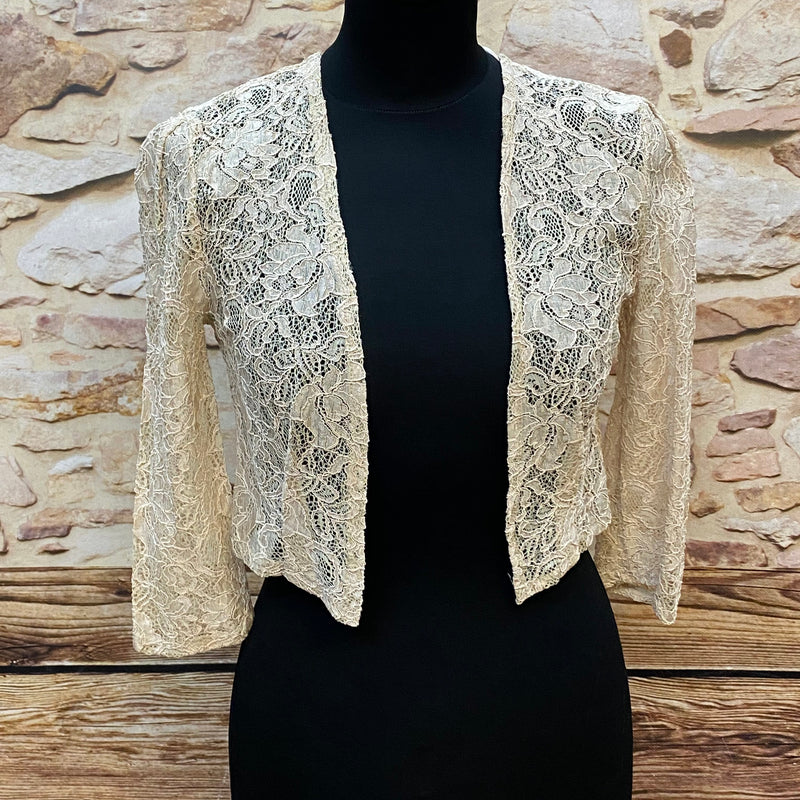 „Vintage Spitzenbolero creme 1970er florale Spitze Damen vorne“