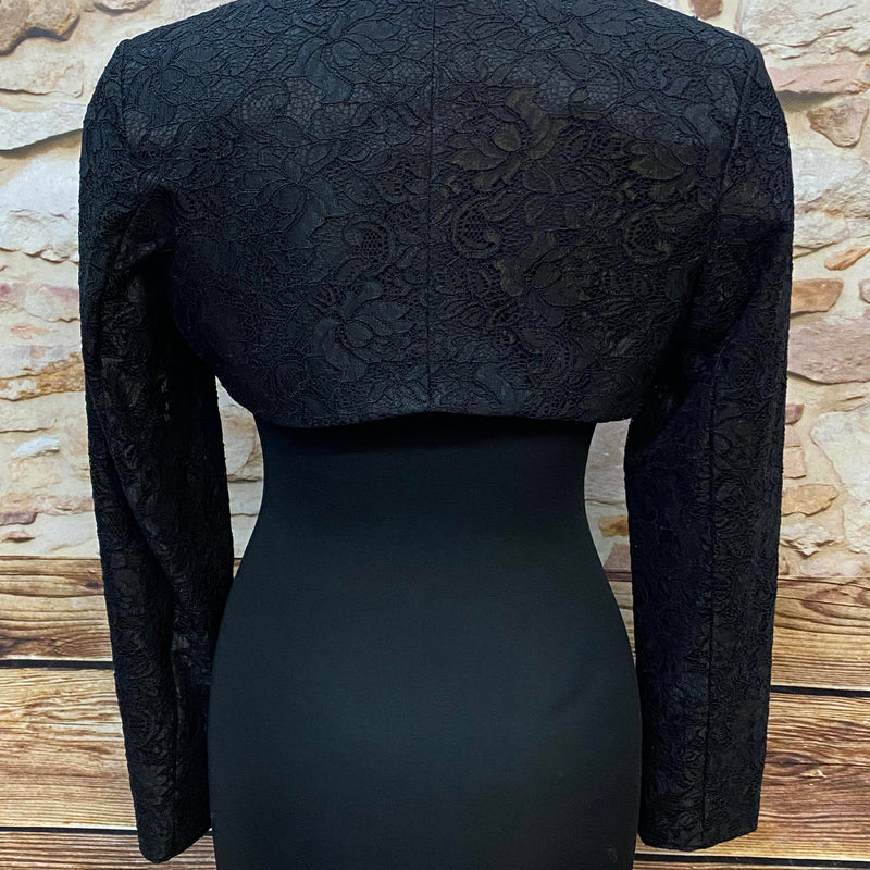 „Rückansicht schwarzer Vintage Spitzen-Bolero Damen“