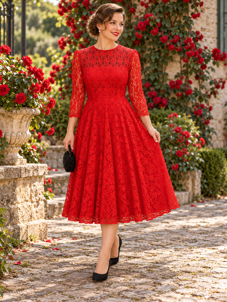 Wadenlanges rotes Vintage Spitzenkleid mit transparenten Ärmeln, floraler Spitze und ausgestelltem Rock