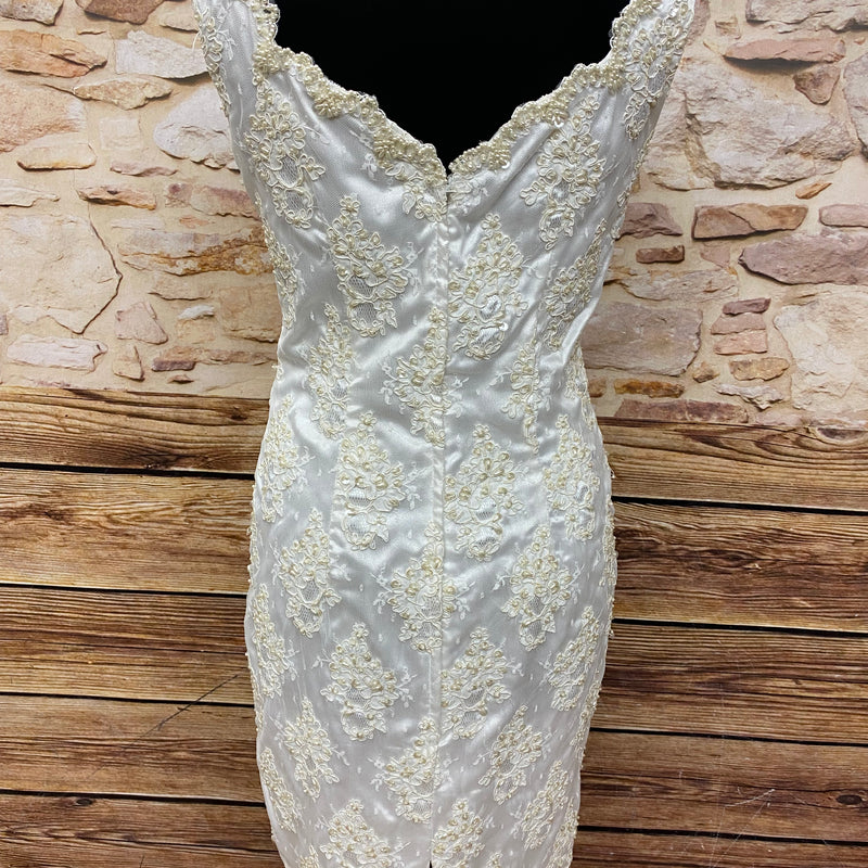 „Vintage Standesamtkleid ivory Spitze Perlen Gr 38 Rückansicht