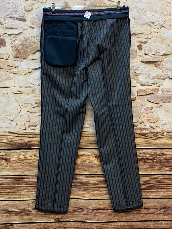 Innenansicht der abgefütterten Stresemannhose
