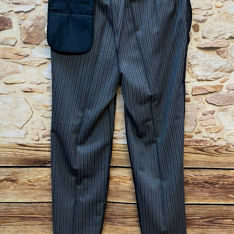 Innenansicht der gestreiften Herren-Stresemannhose
