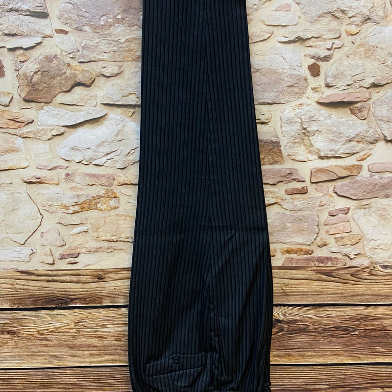 Vintage Stresemannhose schwarz gestreift, Größe 48/50. Schurwolle, Bundweite 85 cm, handgefertigt, mit Knöpfen für Hosenträger. Gatsby- und 20er-Jahre Stil.