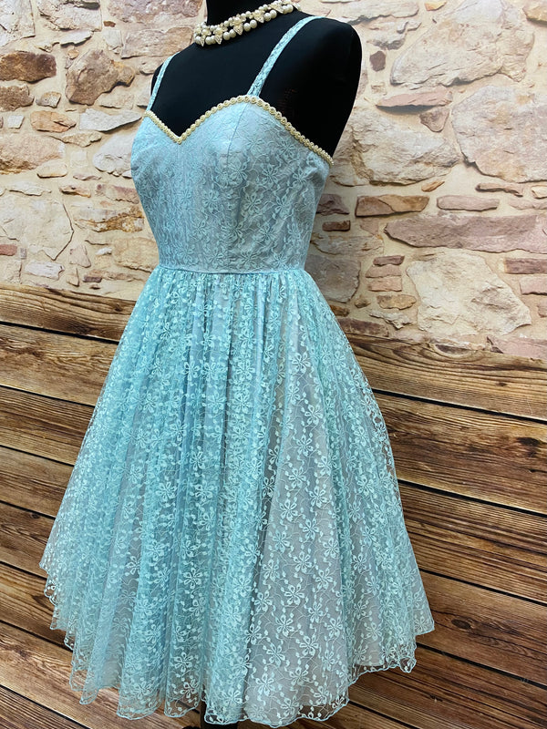„Vintage Tellerkleid hellblau 50er Spitze Gr 34 Seitenansicht