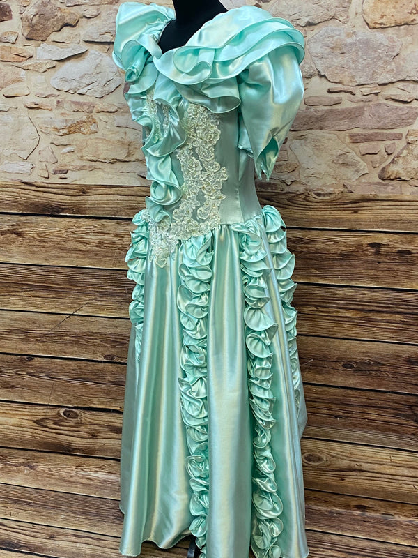 „Seitenansicht Vintage Theaterkostüm mintgrünes Ballkleid mit Rüschenrock