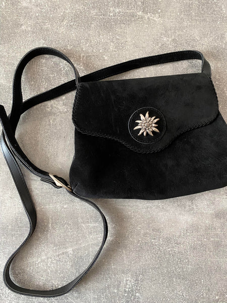 Vintage Trachten-Handtasche in Schwarz mit silberfarbener Edelweiß-Applikation und Schulterriemen
