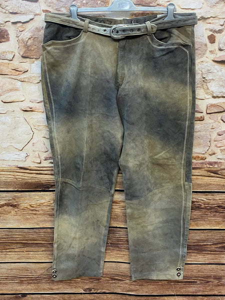 „Vintage Trachten Lederhose Herren grau grün lang mit Gürtel Vorderansicht Echtleder“