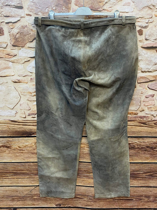 „Trachten Lederhose Herren Rückansicht grau grün lange Form Vintage Zustand“
