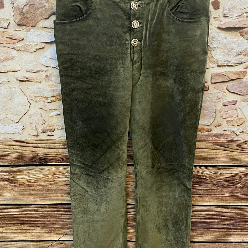 „Vintage Trachten Lederhose Herren grün lang Vorderansicht Echtleder mit Knopfleiste“