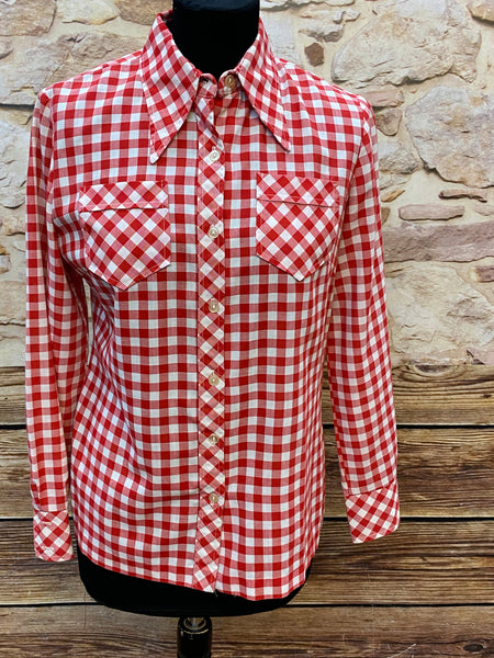 „Vintage Trachtenbluse rot weiß kariert im klassischen Landhausstil“