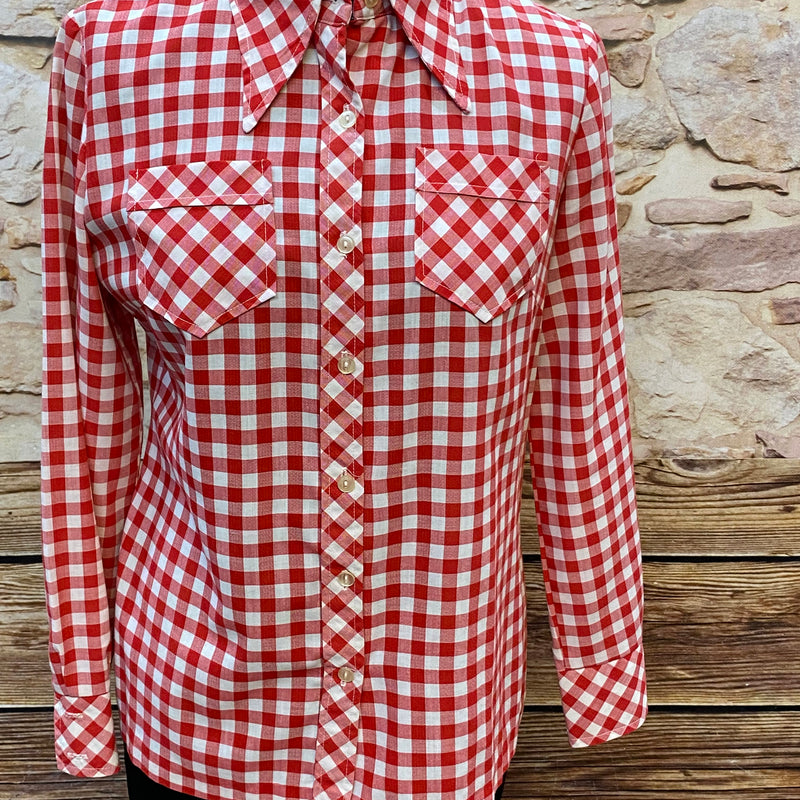 „Vintage Trachtenbluse rot weiß kariert im klassischen Landhausstil“