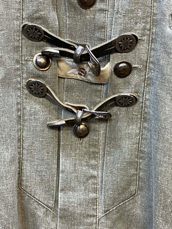 „Detail Trachtenhemd Verschluss Leder Riegel Knöpfe Vintage Herren“