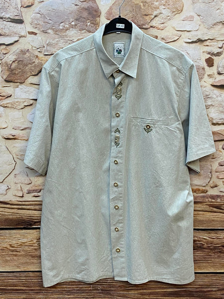 „Vintage Trachtenhemd Herren beige Alpenland Vorderansicht“