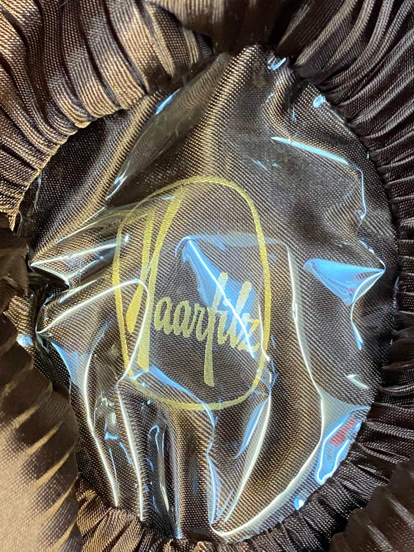 „Detailaufnahme Markenlabel Vintage Trachtenhut Haarfilz innen“