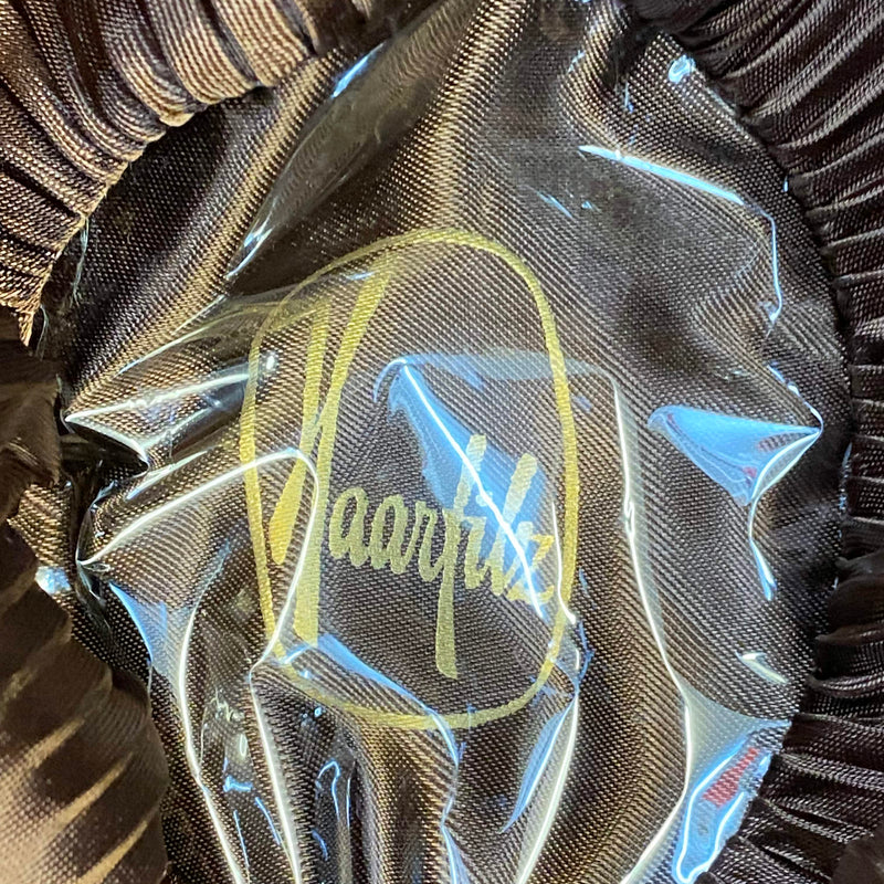 „Detailaufnahme Markenlabel Vintage Trachtenhut Haarfilz innen“
