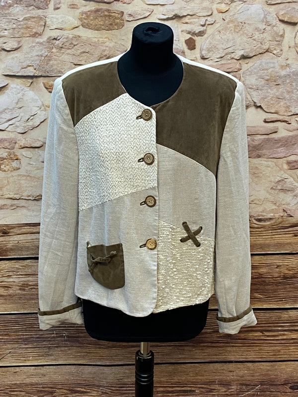 „Vintage Trachtenjacke Damen Meico beige braun Vorderansicht mit Lederdetails“