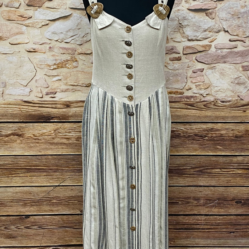 Langes Vintage Trachtenkleid aus Leinen in Natur und Beige Gr. 38 mit gestreiftem Rock, Trachtenknöpfen und dekorativen Schnallen